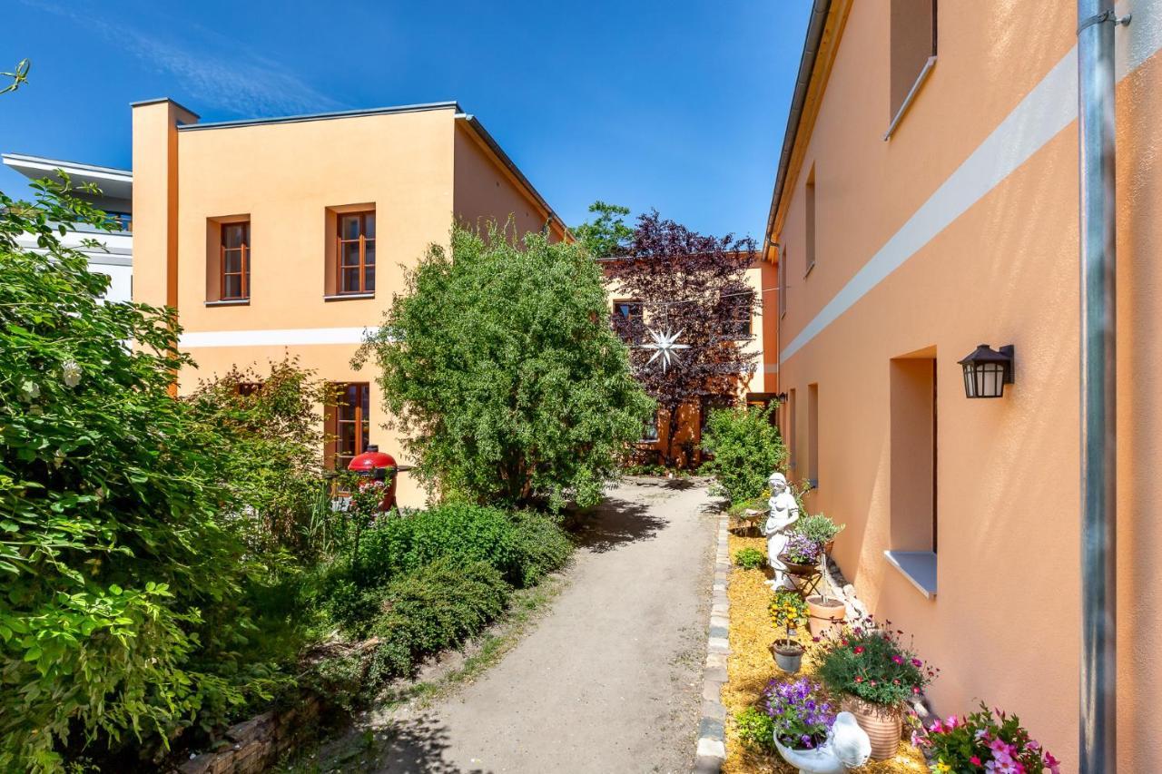 Idyllisches Haus Mitten In Berlin Eksteriør bilde