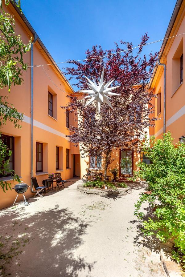 Idyllisches Haus Mitten In Berlin Eksteriør bilde